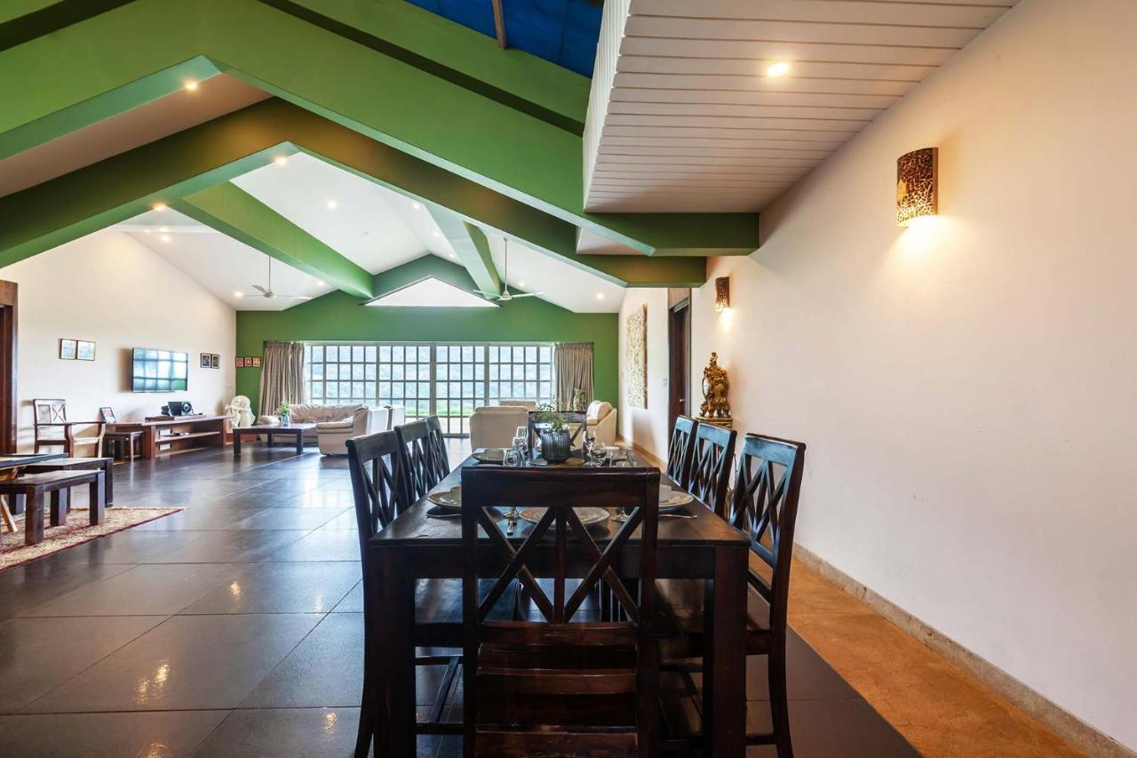 Stayvista'S Shivom Villa 12 - A Serene Escape With Views Of The Valley And Lake 로나발라 외부 사진